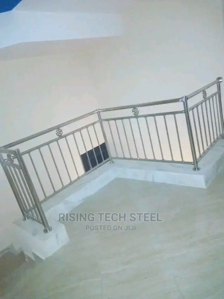 Stainless Handrail 3star Flower