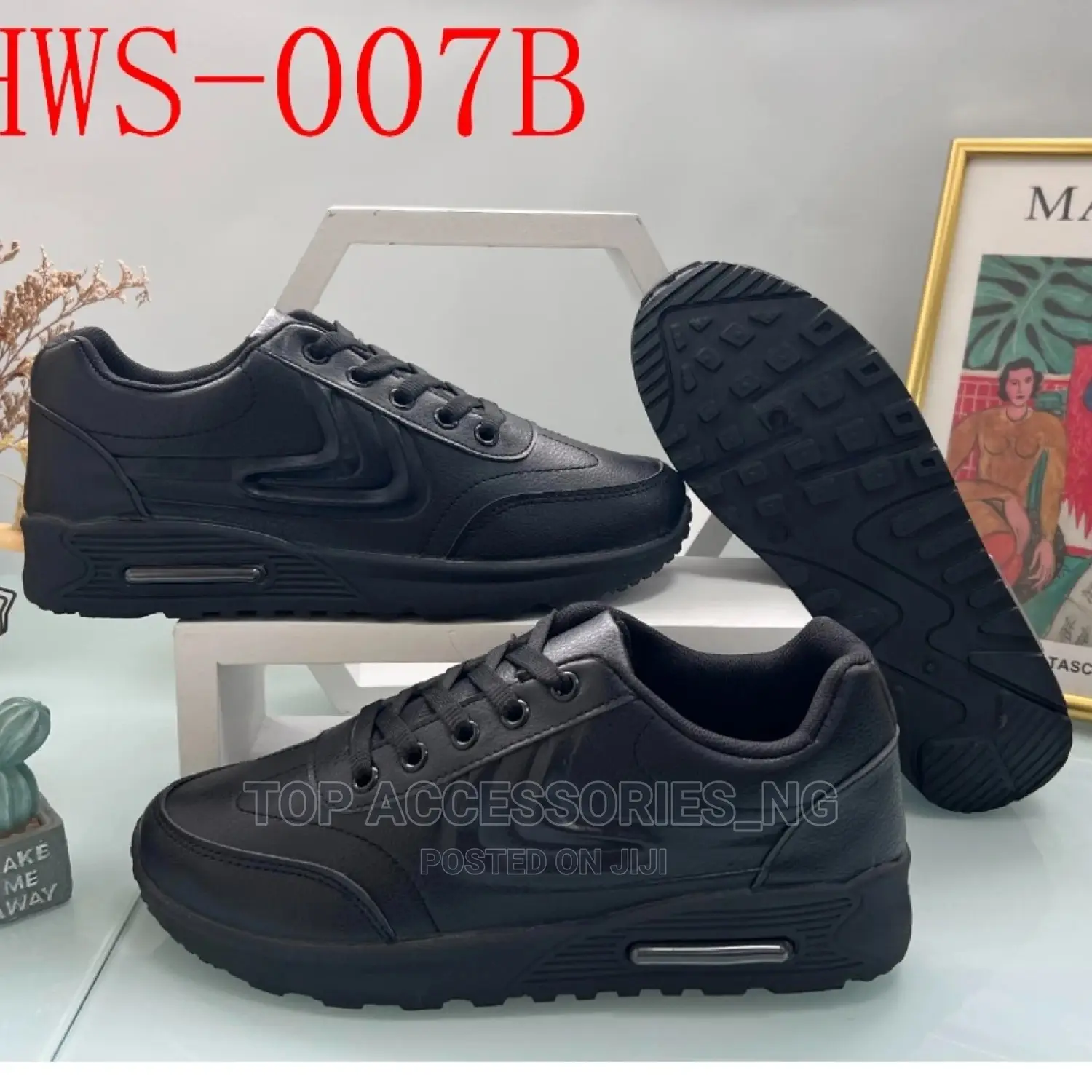 Fashion White and Black Fashion Sports Sneakers