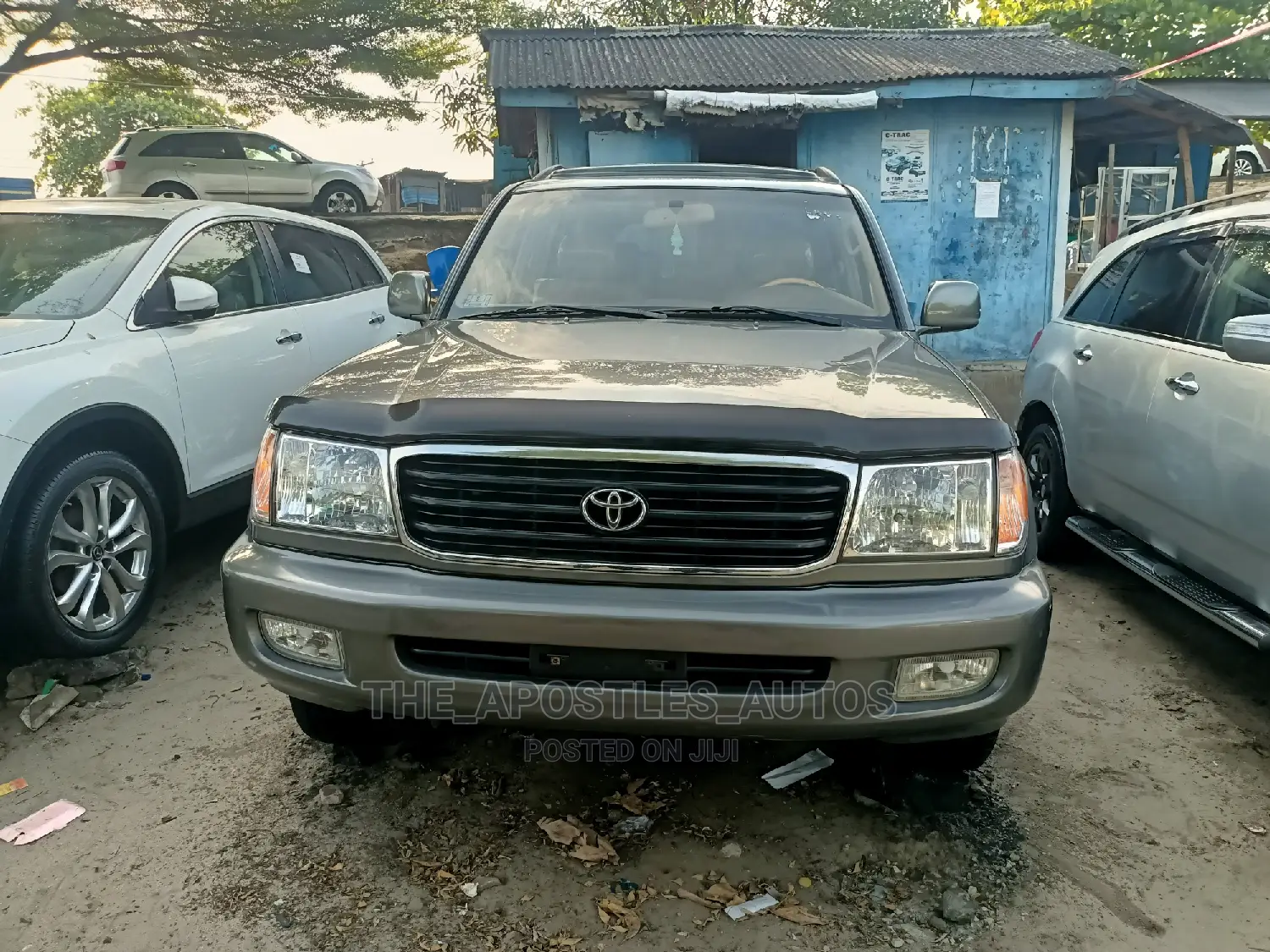 Toyota Land Cruiser 90 Automatic 2002 Gray