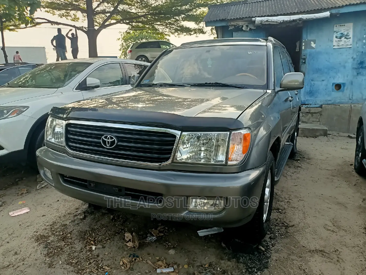Toyota Land Cruiser 90 Automatic 2002 Gray