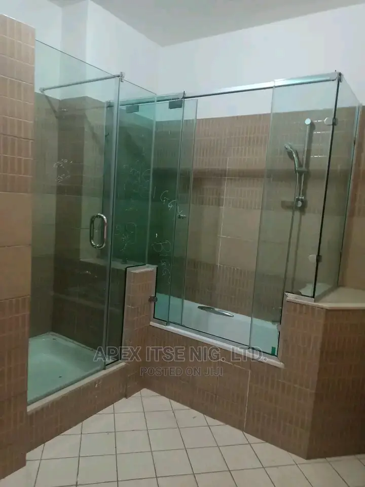 Shower Cubicle Construction