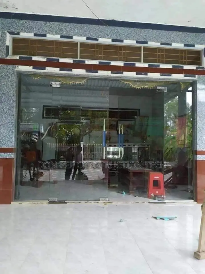 Frameless Glass Work