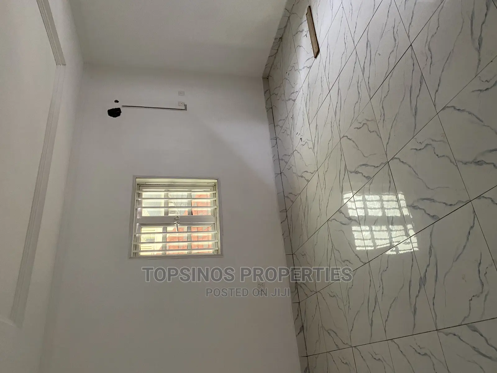 1bdrm Block of Flats in Dawaki for rent