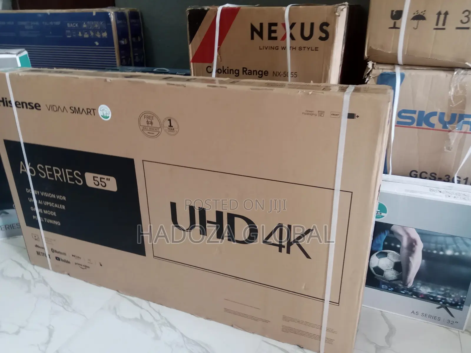 Hisense 55 Smart With Bluetooth and Hdmi Port