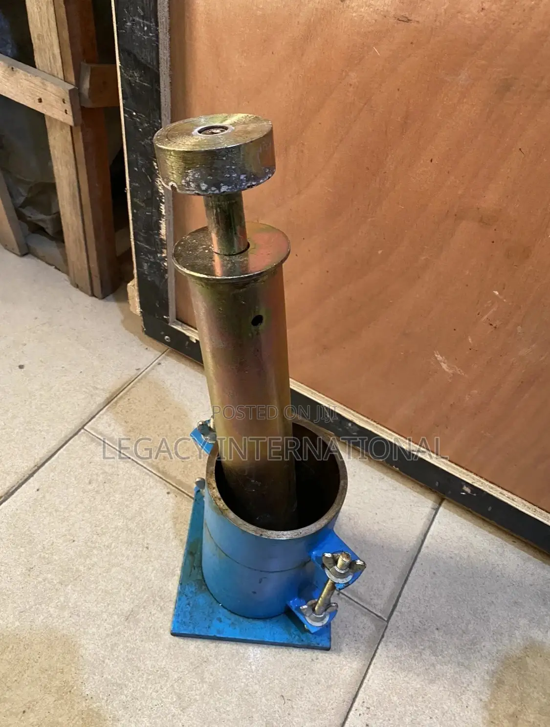Compaction Test Apparatus