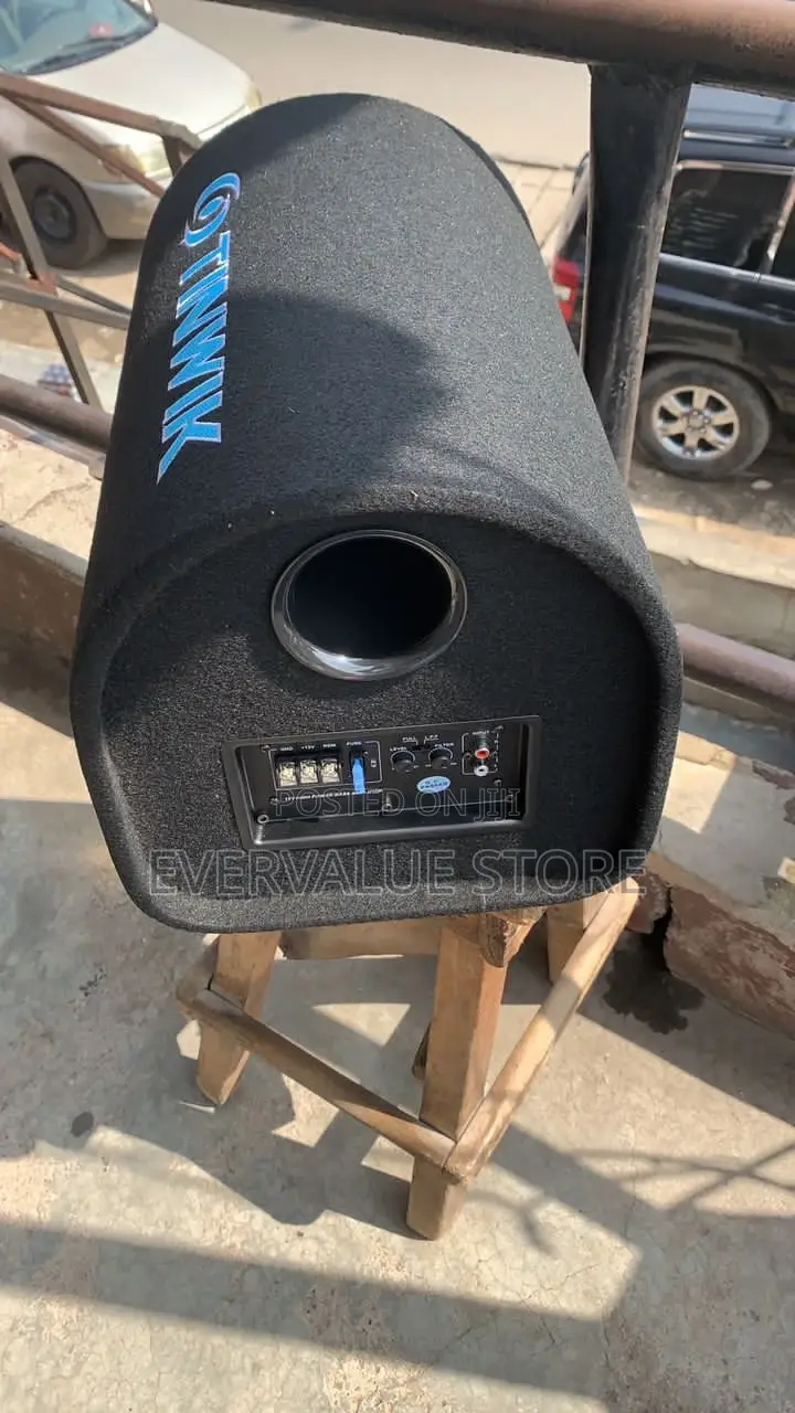 Car Bass Woofer With Inbuilt Amplifier 10 Inches 500 Watts