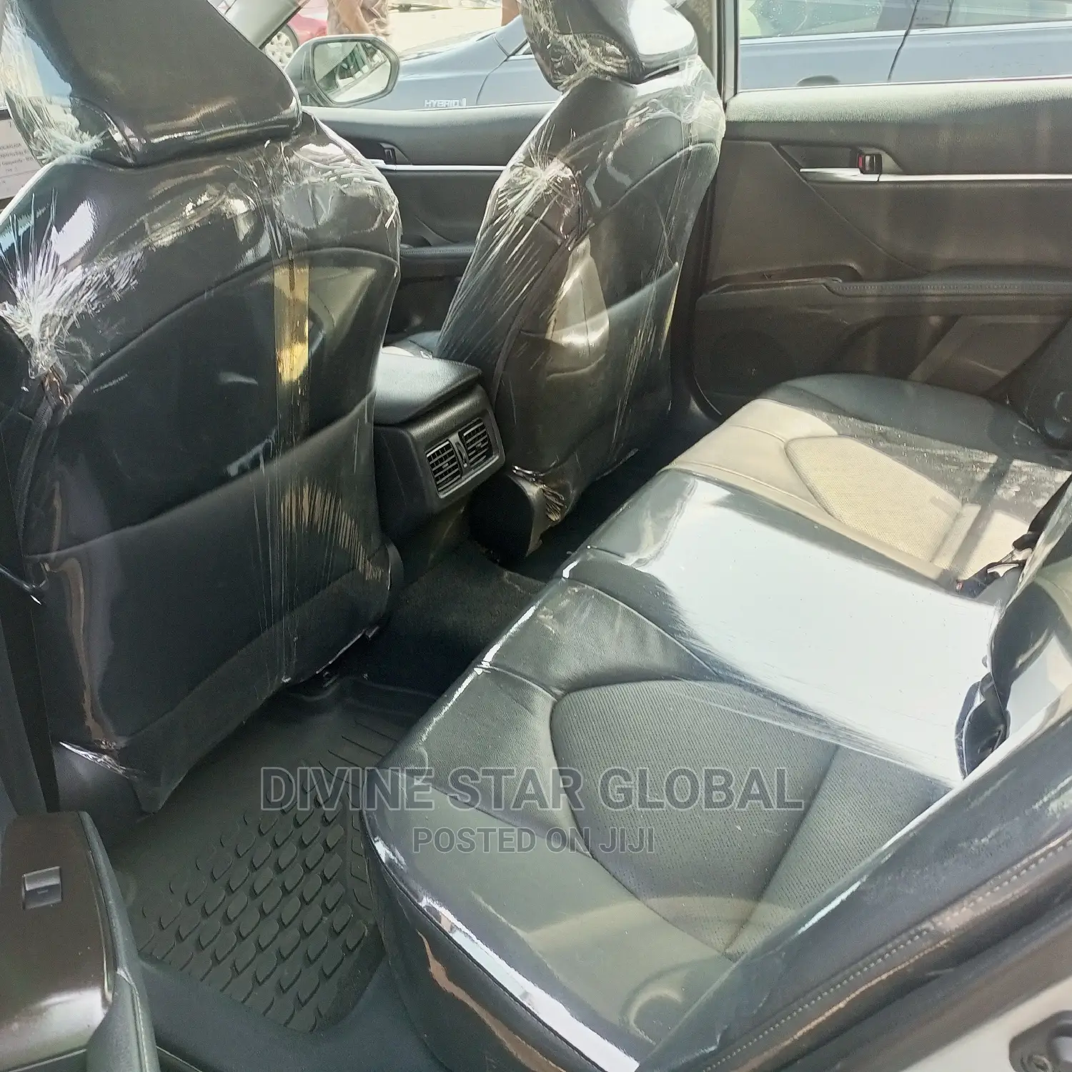 Toyota Camry XLE 2022 Gray