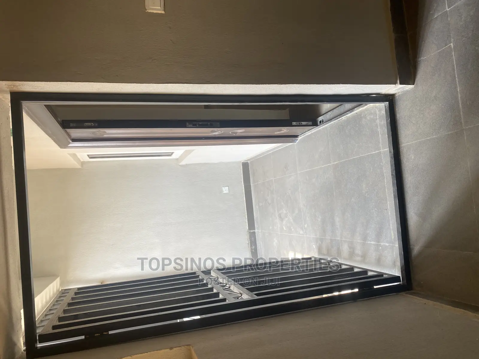 2bdrm Block of Flats in Dawaki for rent