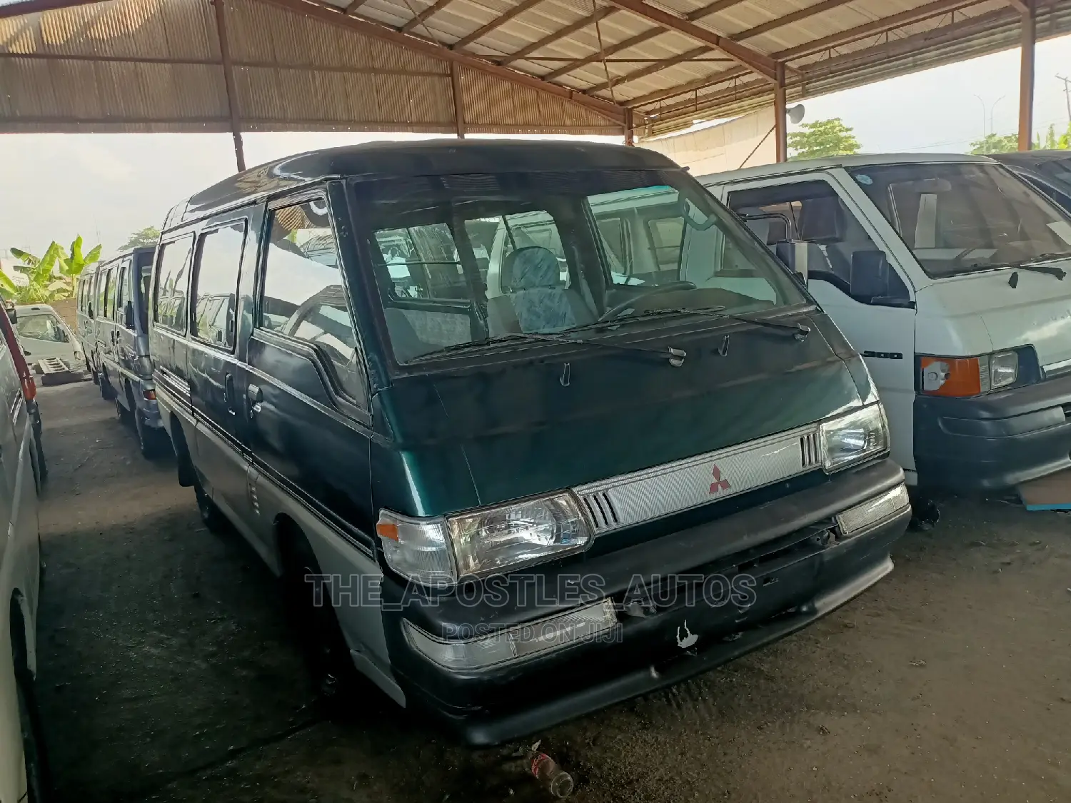 Mitsubishi Delica 2005 Green