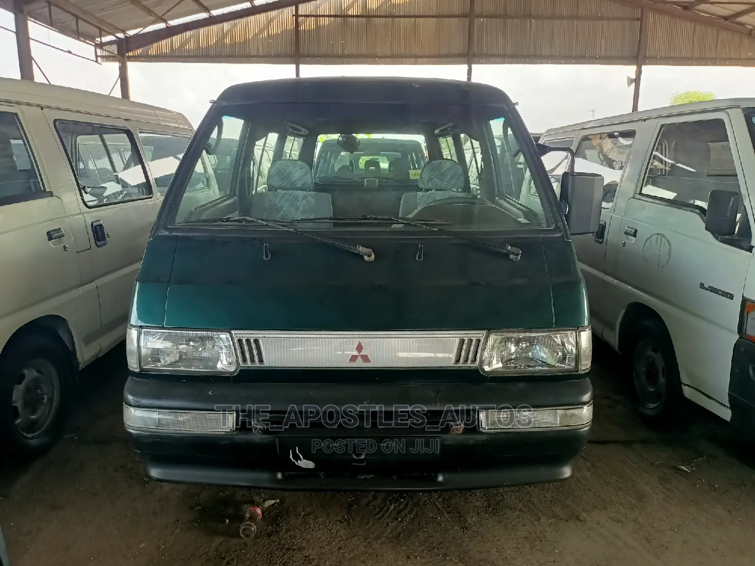 Mitsubishi Delica 2005 Green