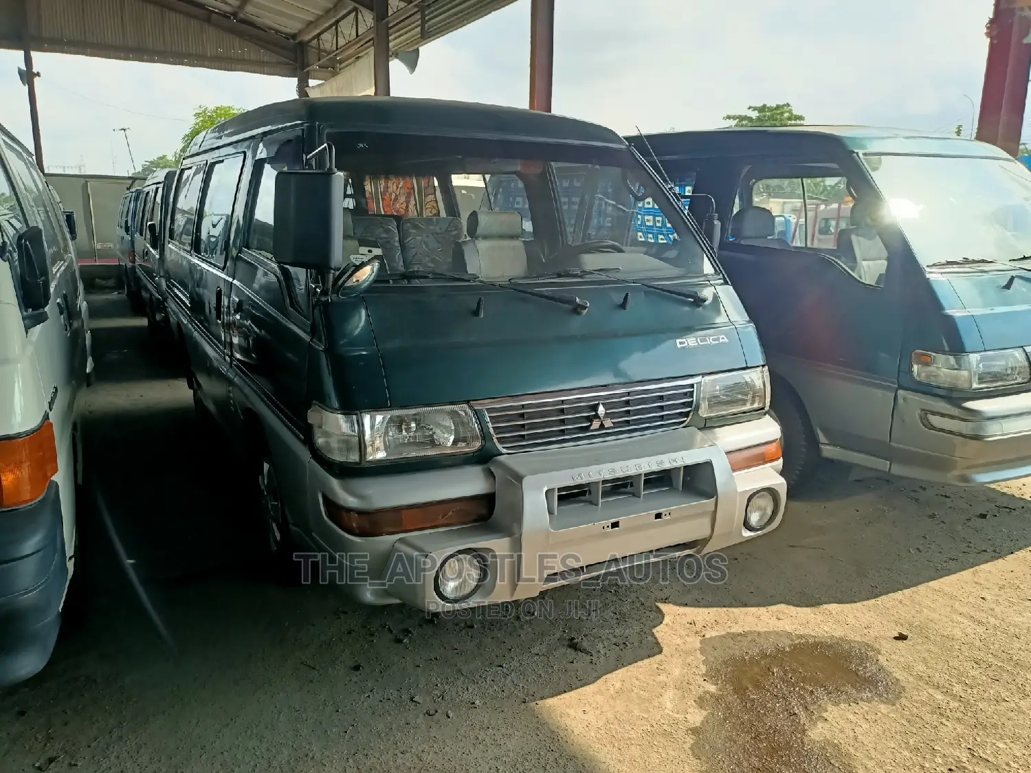 Mitsubishi Delica 2006 Green