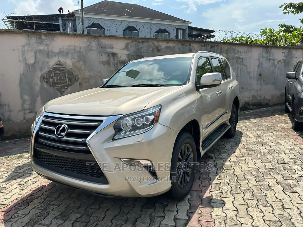 Lexus GX 460 Luxury 2015 Gold