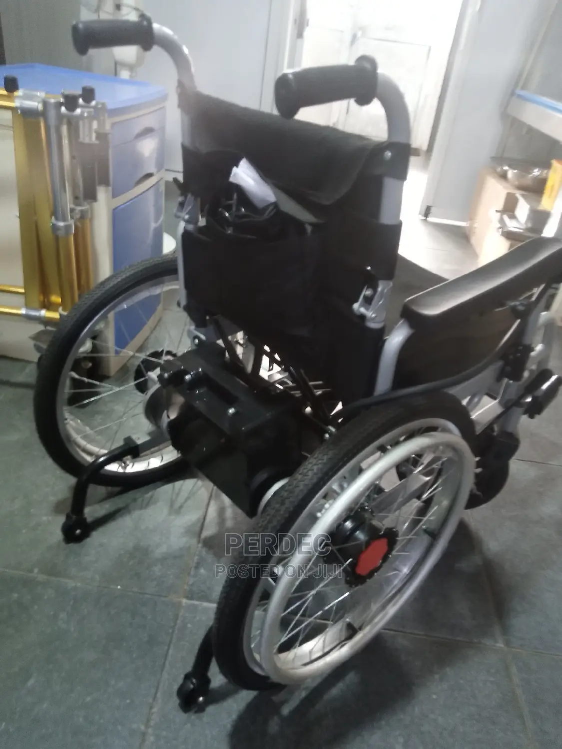 Light Weight Electric Wheelchair