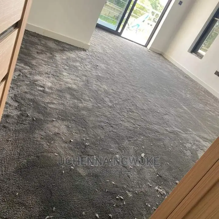 Real Vip Wall to Wall Rug
