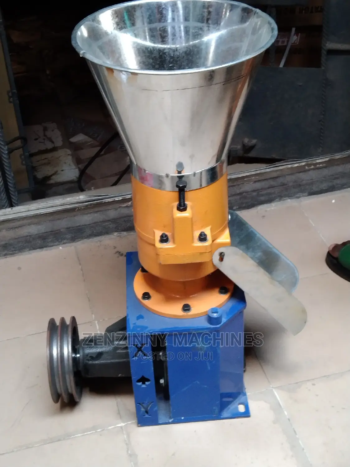 200kg/Hr Belt Drive Pellet Machine