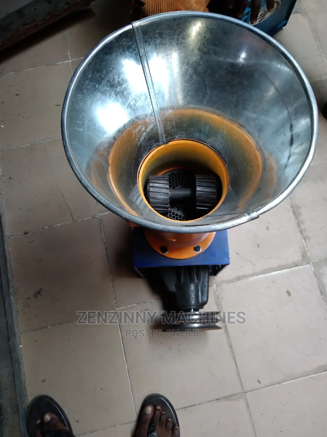 200kg/Hr Belt Drive Pellet Machine