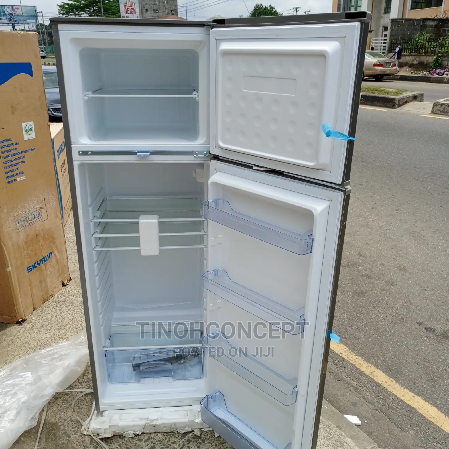 Skyrun Refrigerator 275L