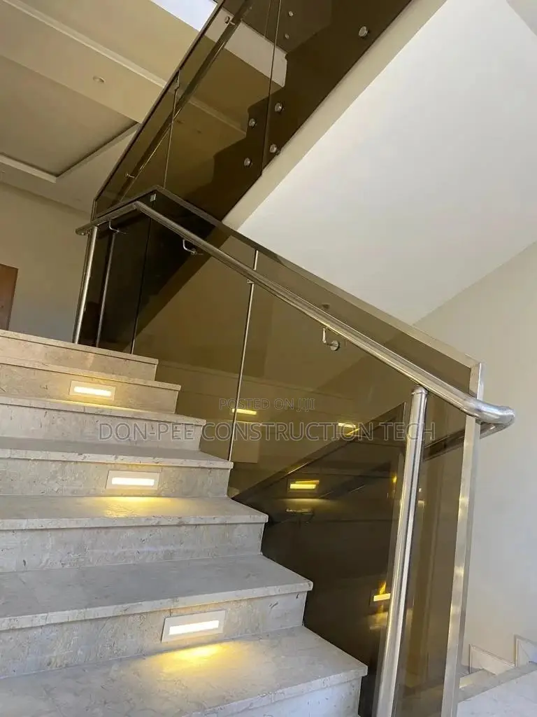 Frameless Glass Handrail