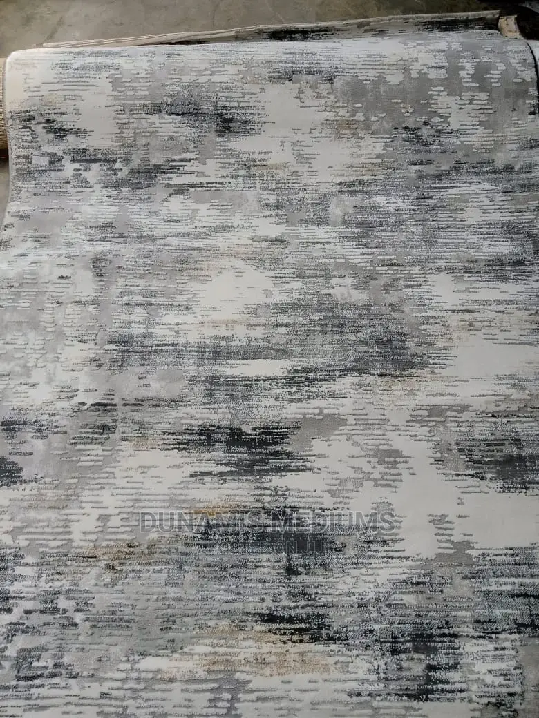 Luxury Living Room Designed Super Soft Royal Center Rug.