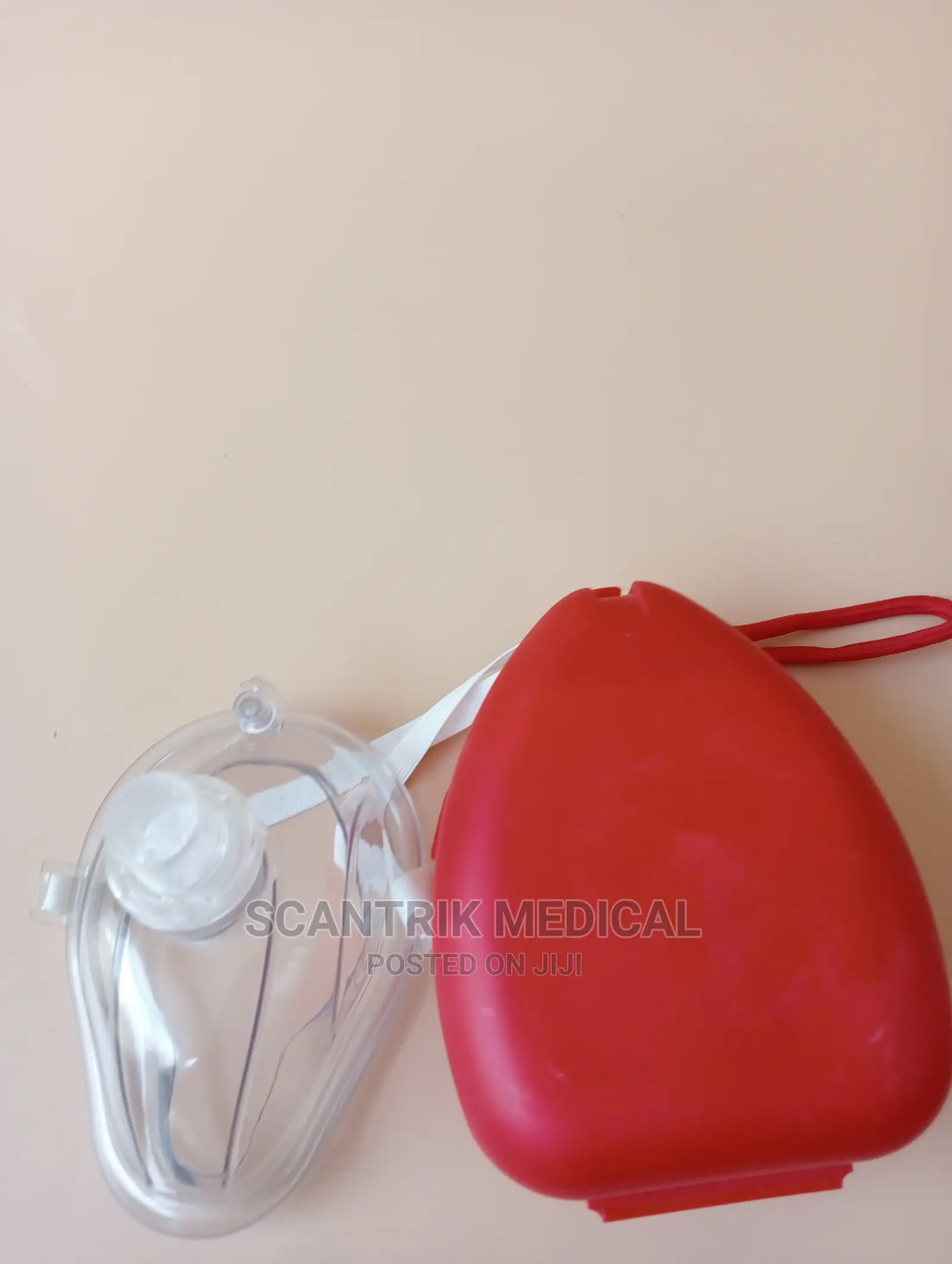 Quality Resuscitating CPR Mask