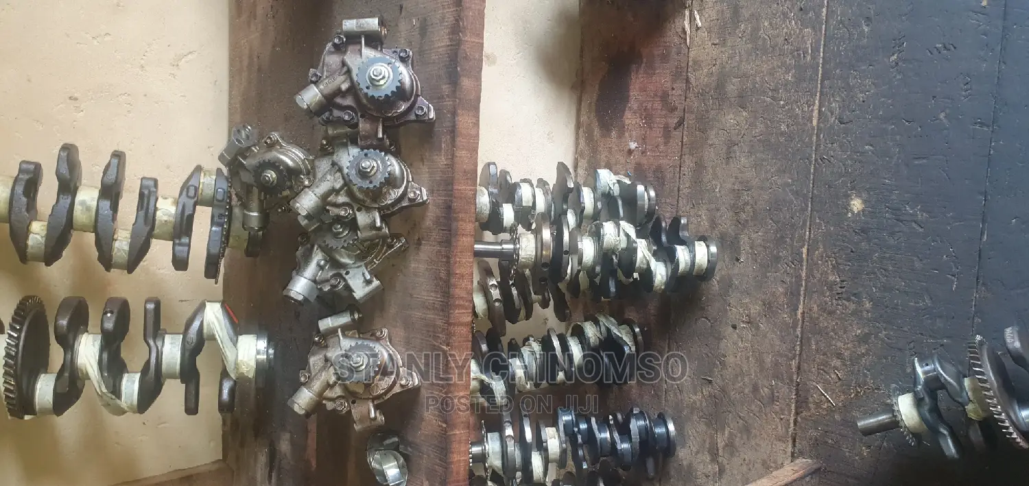 2gr and 2ar Crankshafts and Pistons