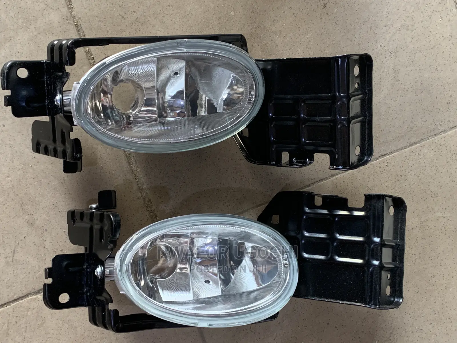 Fog Light 2010-2012 Crosstor