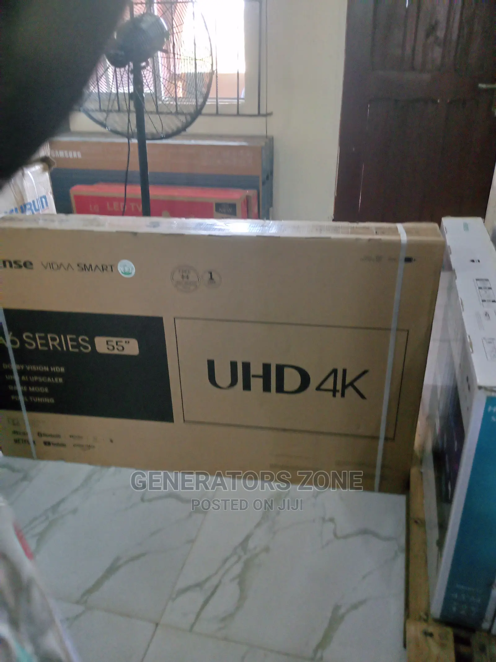 HISENSE 55'' UHD Smart TV Google, Free Wall Bracket-55a6h