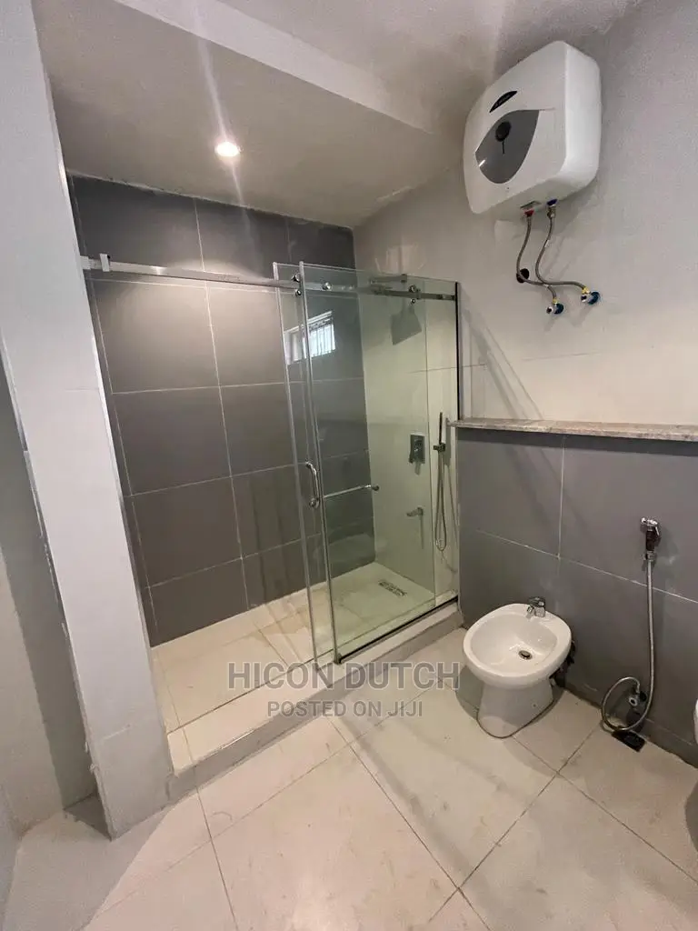 5bdrm Duplex in Gwarimpa Avenue, Gwarinpa for sale