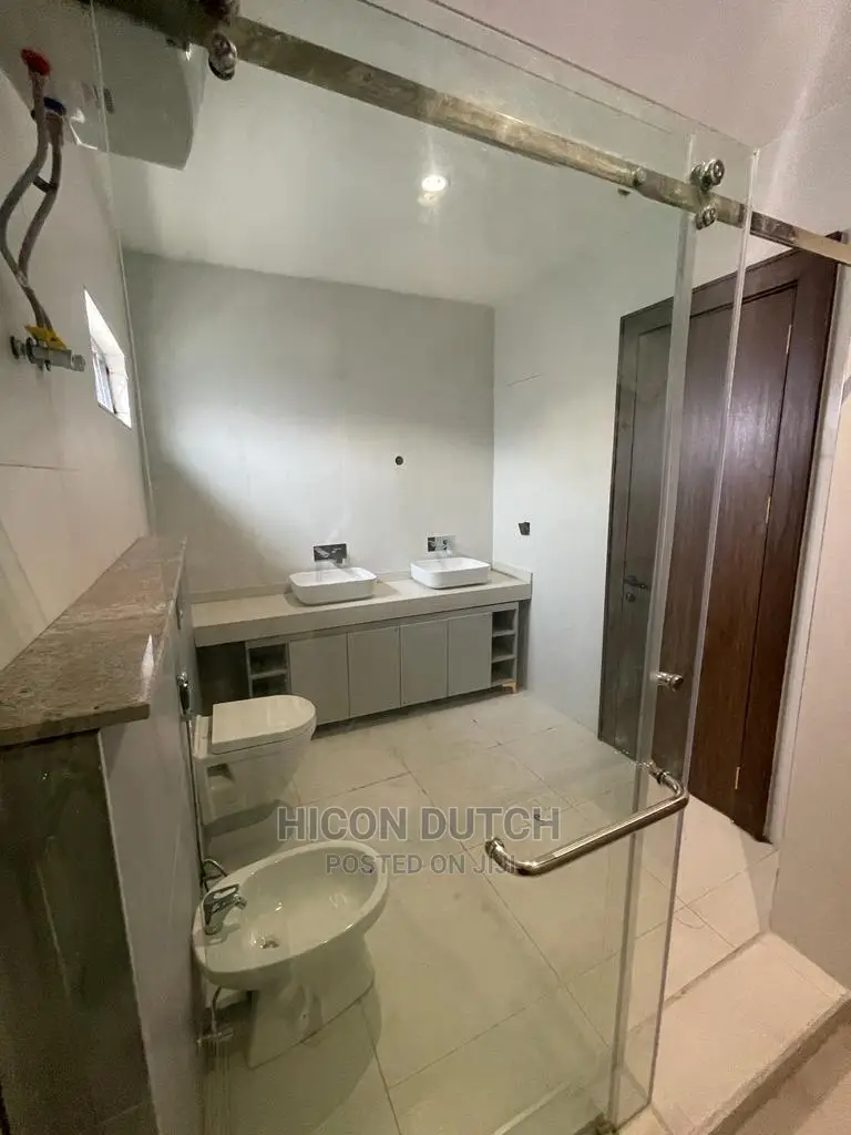 5bdrm Duplex in Gwarimpa Avenue, Gwarinpa for sale