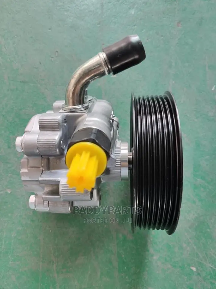 Toyota Hilux Power Steering Pump
