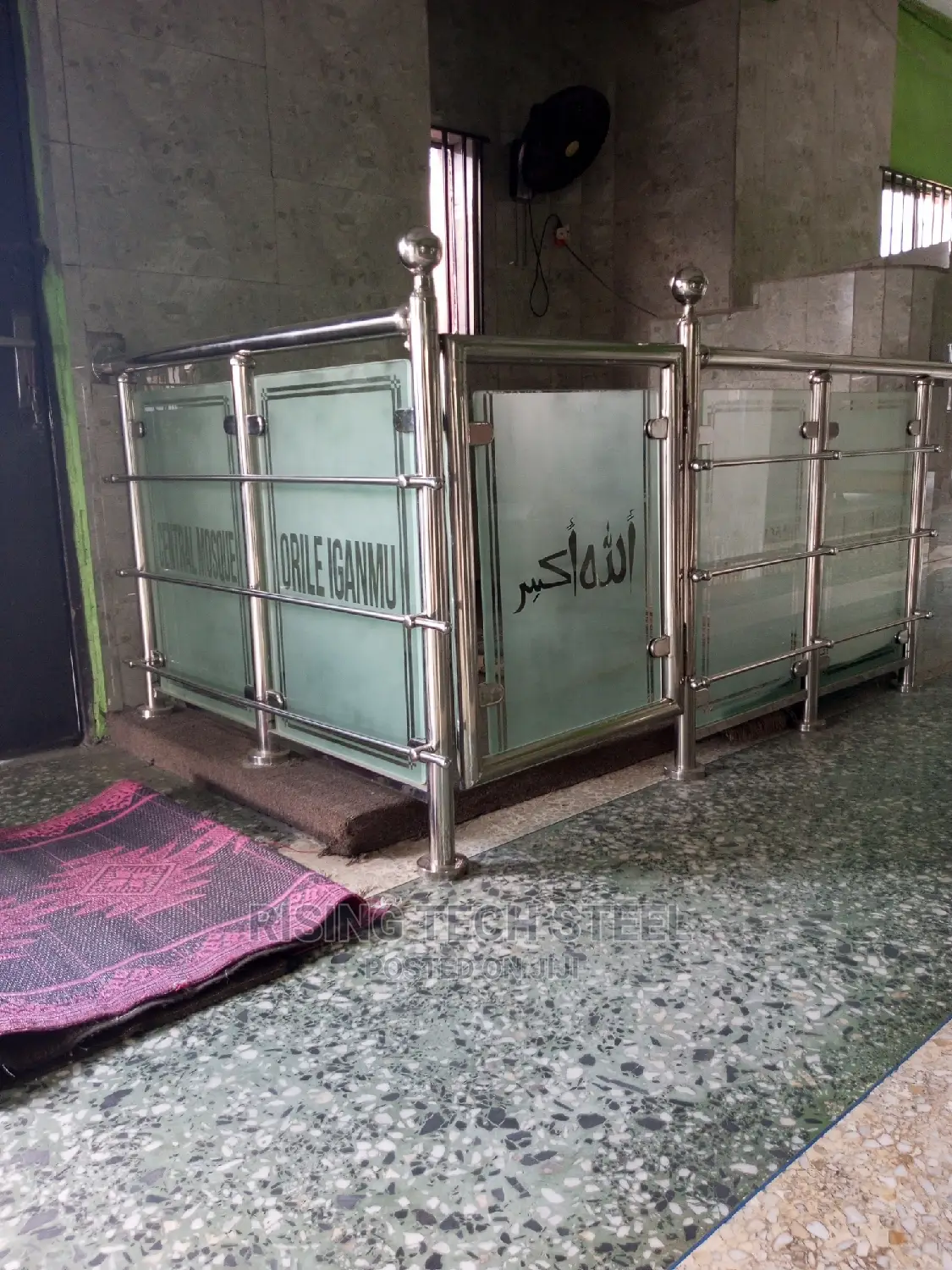Stainless Handrail Glass Mixed With Noubs Cover