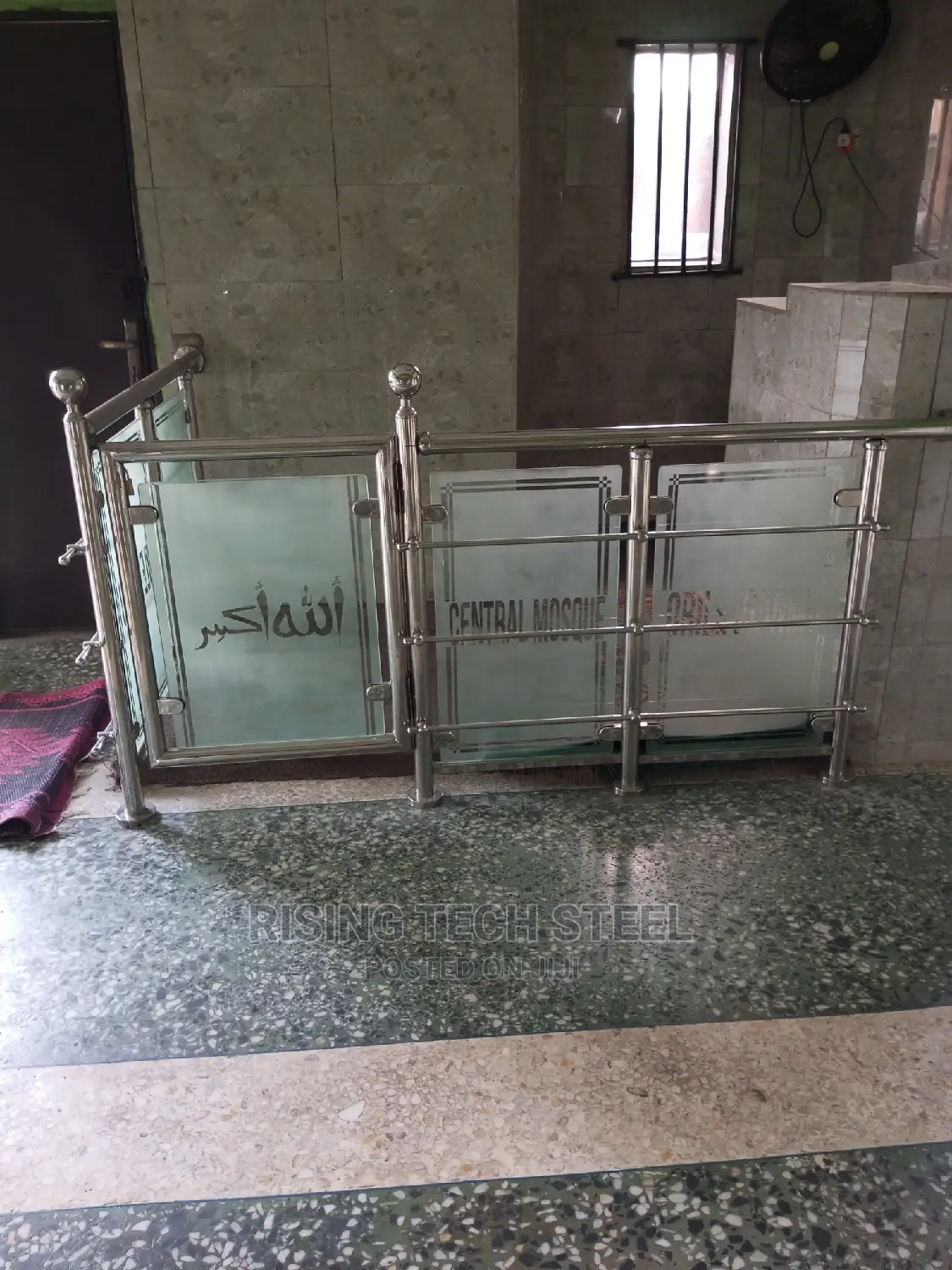 Stainless Handrail Glass Mixed With Noubs Cover