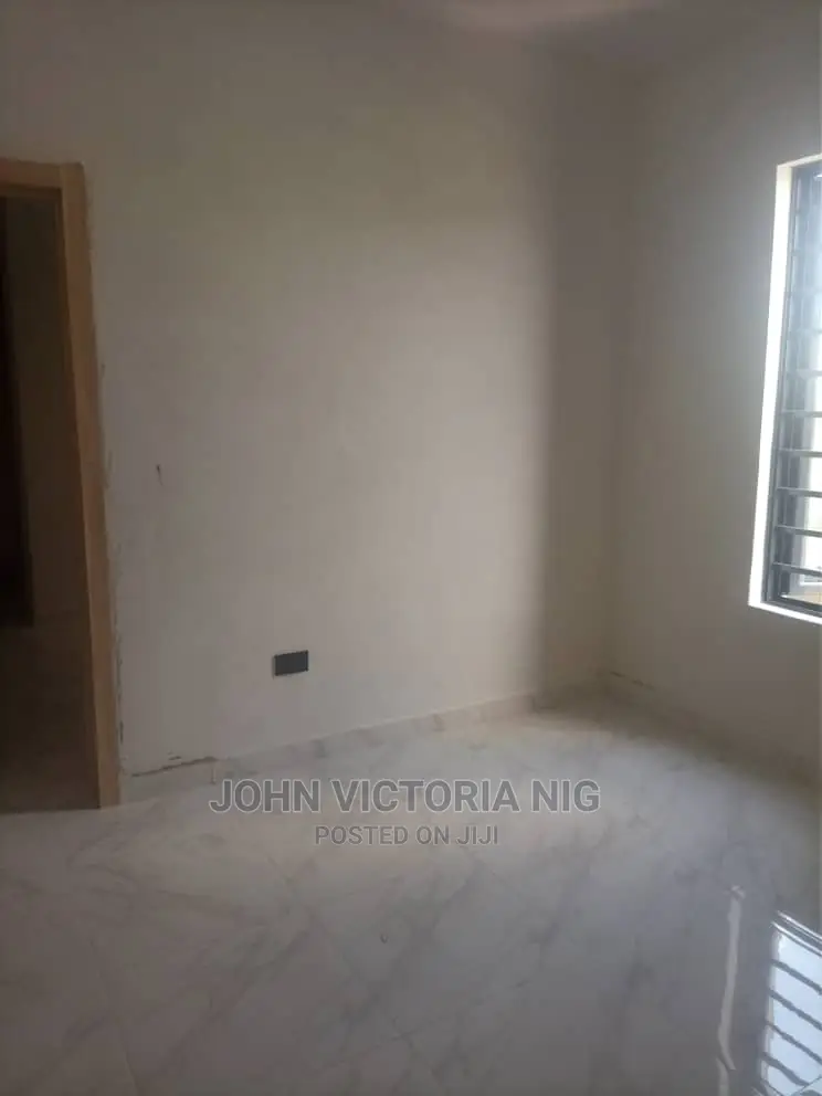 4bdrm Duplex in Ajah for sale