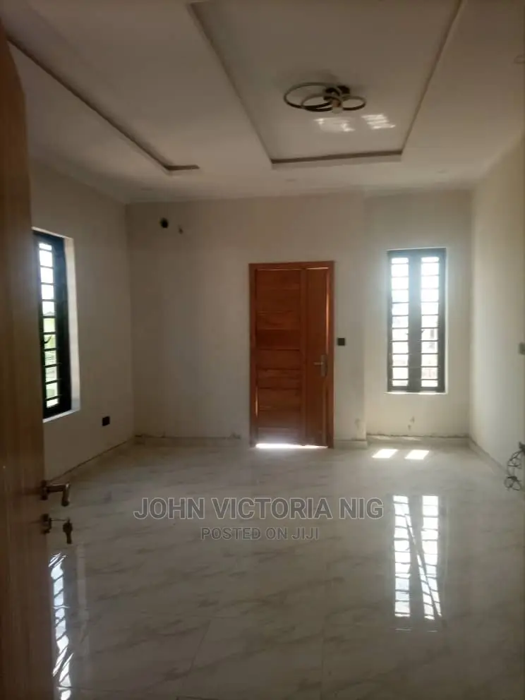 4bdrm Duplex in Ajah for sale