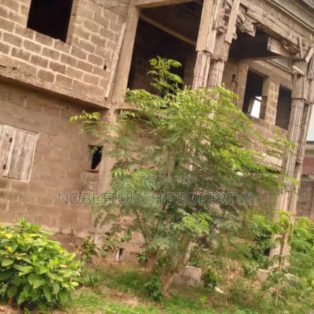 4bdrm Duplex in Ijegun Ikotun Lagos for sale
