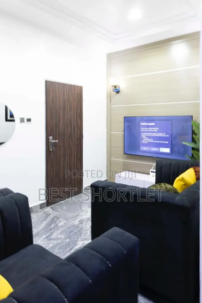 Luxury 1 Bedroom Utako