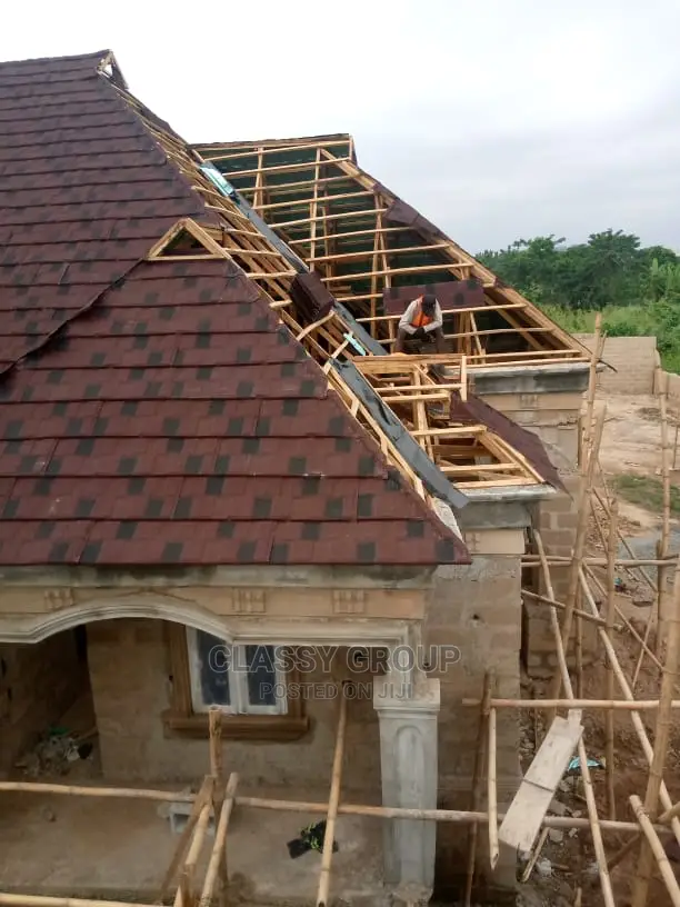 Brown Patched Shingle Stone Coated Roof