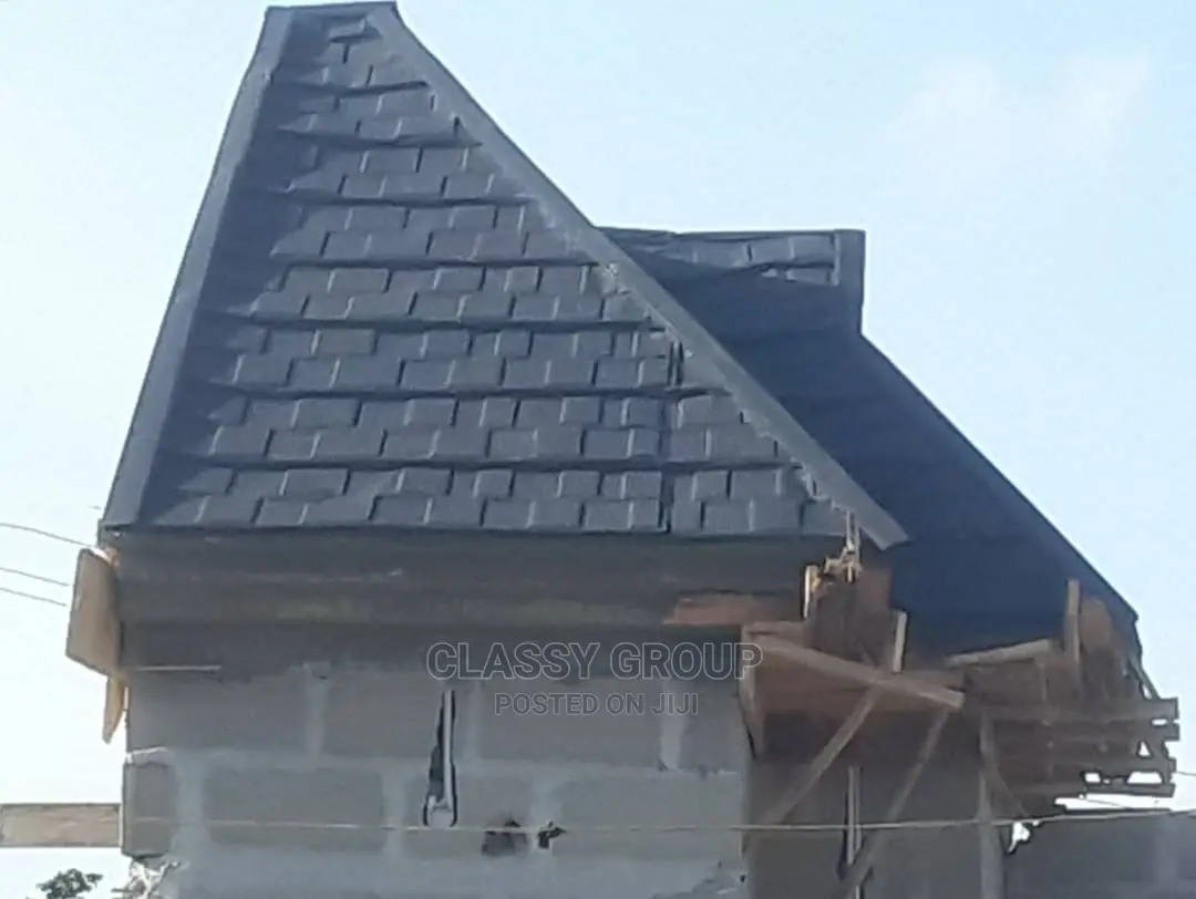 Black Shingle Stone Coated Roof