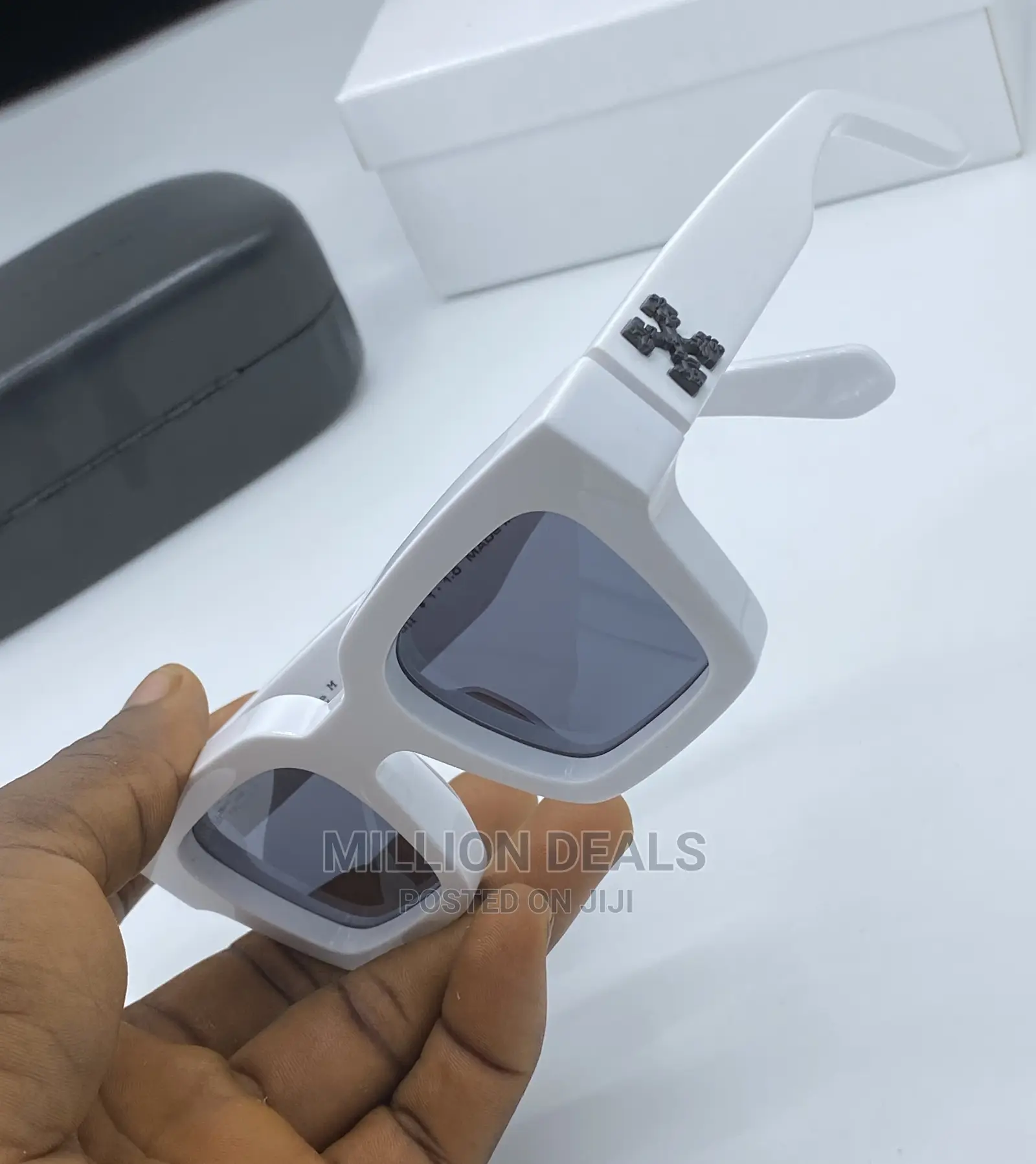 Luxury Offwhite Unique Men’S Sunglasses