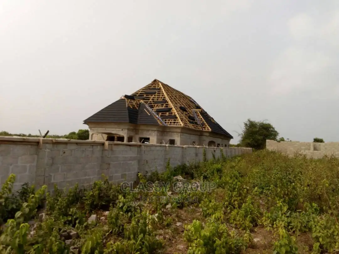 Black Shingle - Classy Stone Coated Roofing Materials