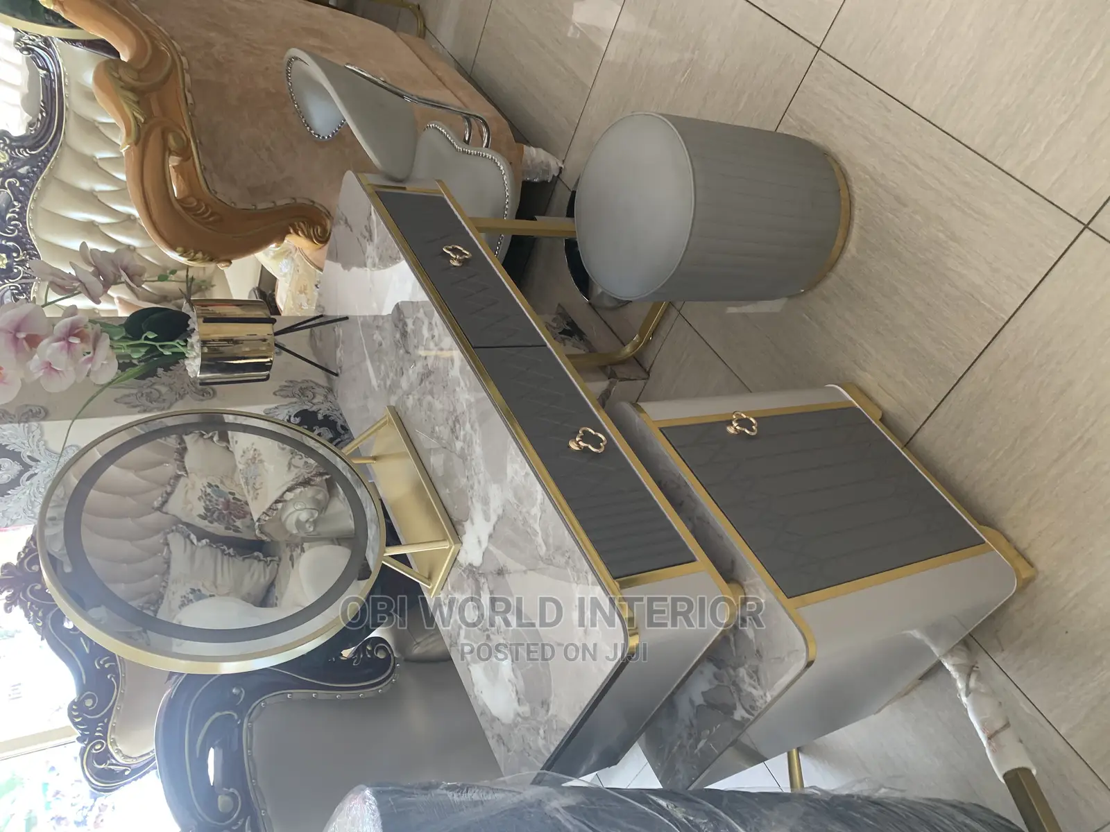 Quality Luxury Dressing Mirror Set