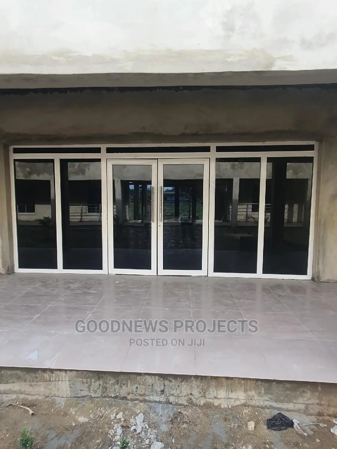 Aluminium Partitioning With Double Door