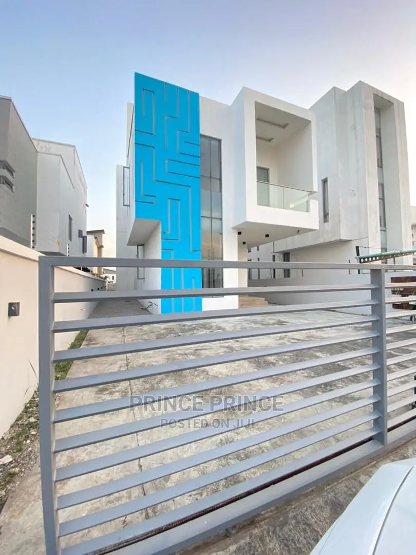 3bdrm Duplex in Lekki for Sale