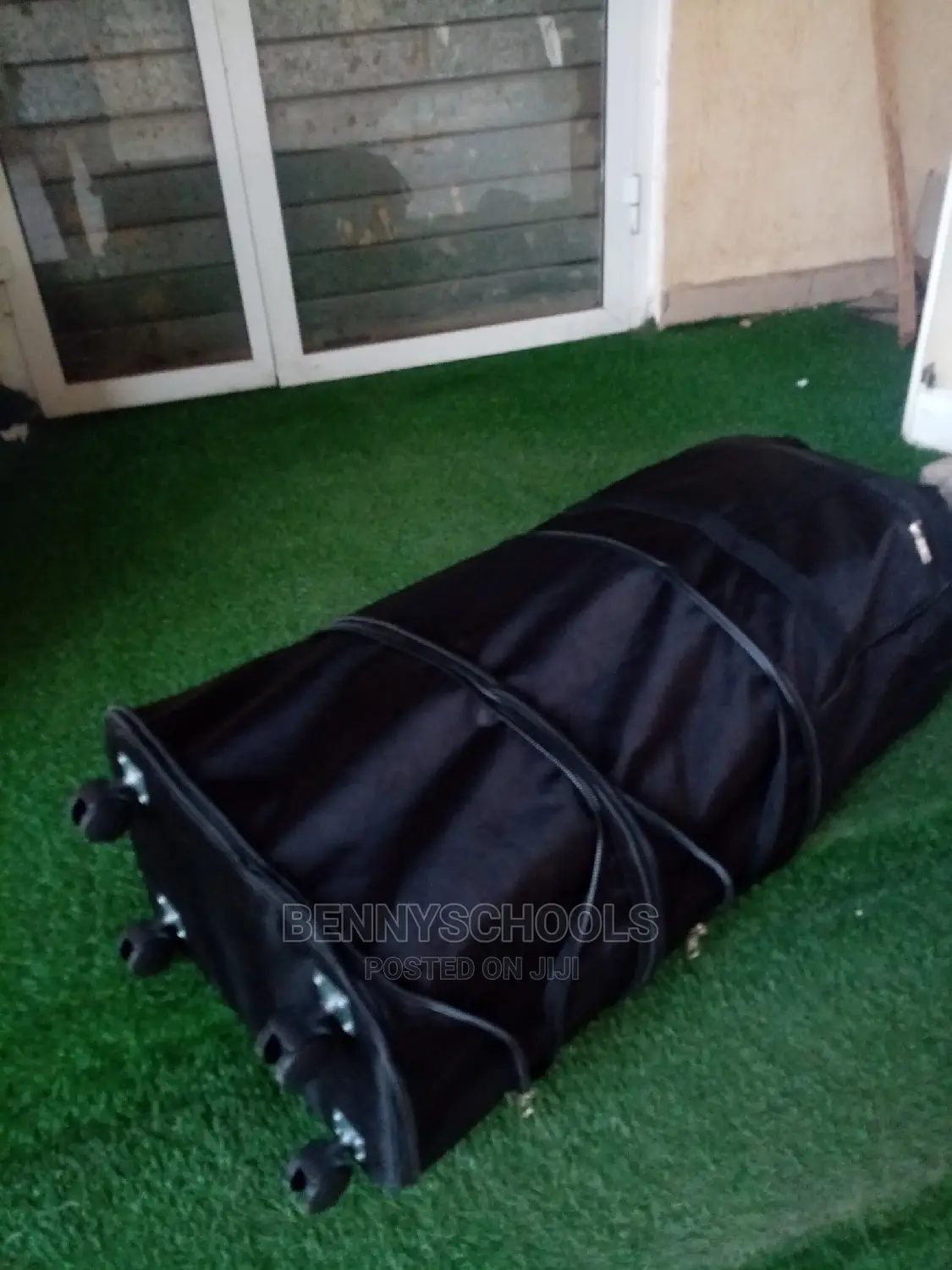 Biggest Jumbo Weightless Expandable Traveling Bag Wit Wheels
