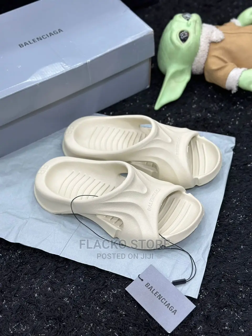Original Balenciaga Black Mold Slide Sandals in 2 Colors
