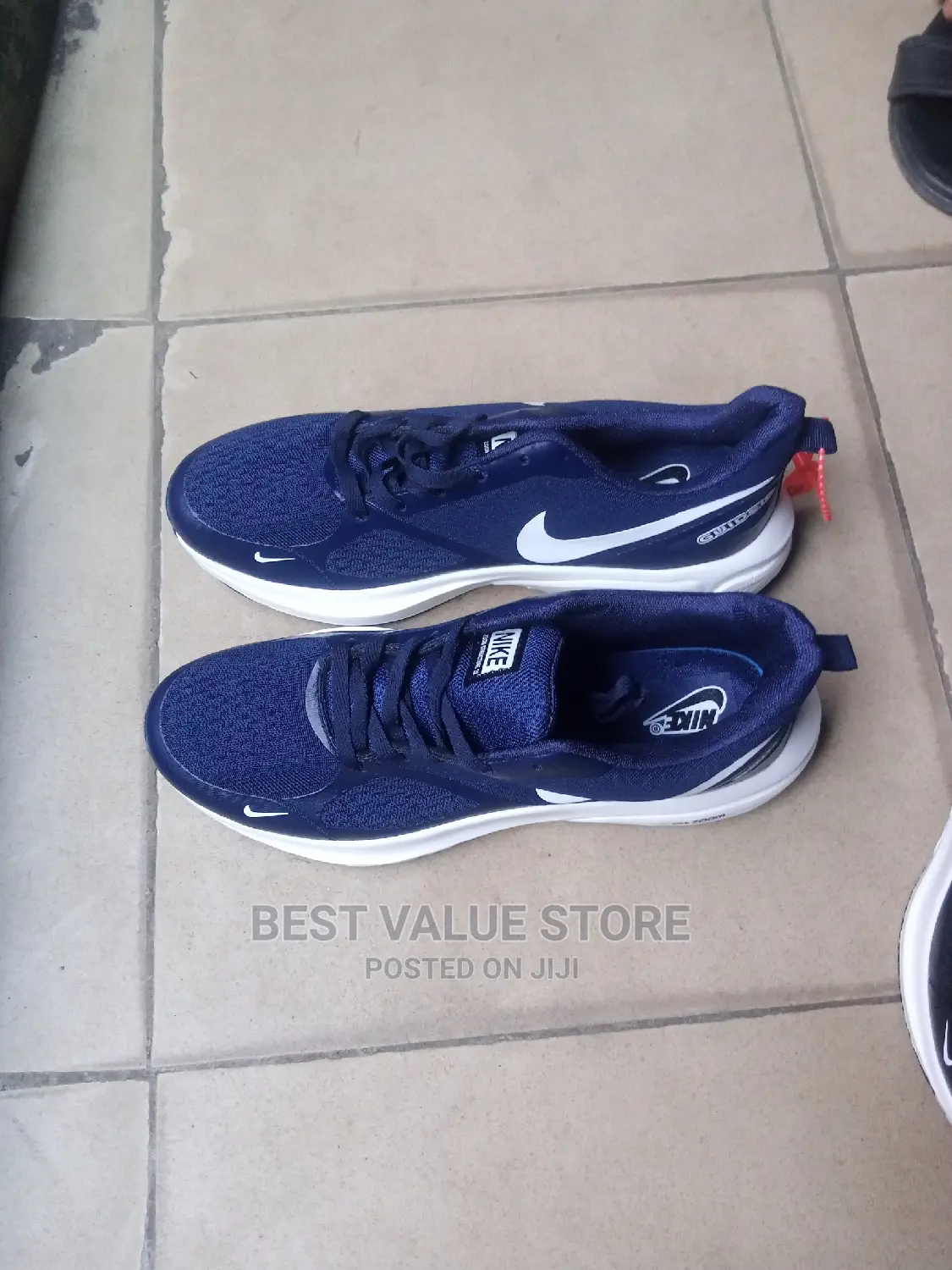 Original Nike Sneakers Blue Color