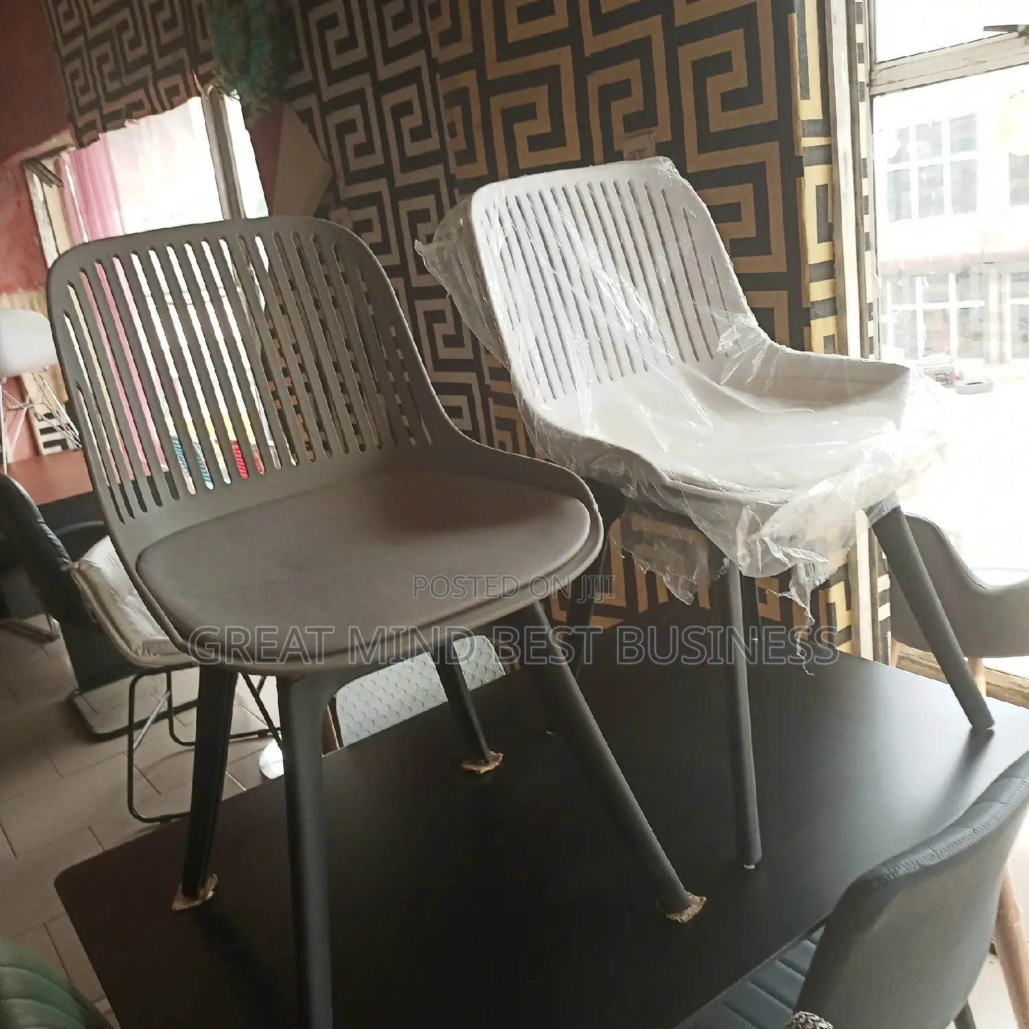 New Design Restaurant Chair