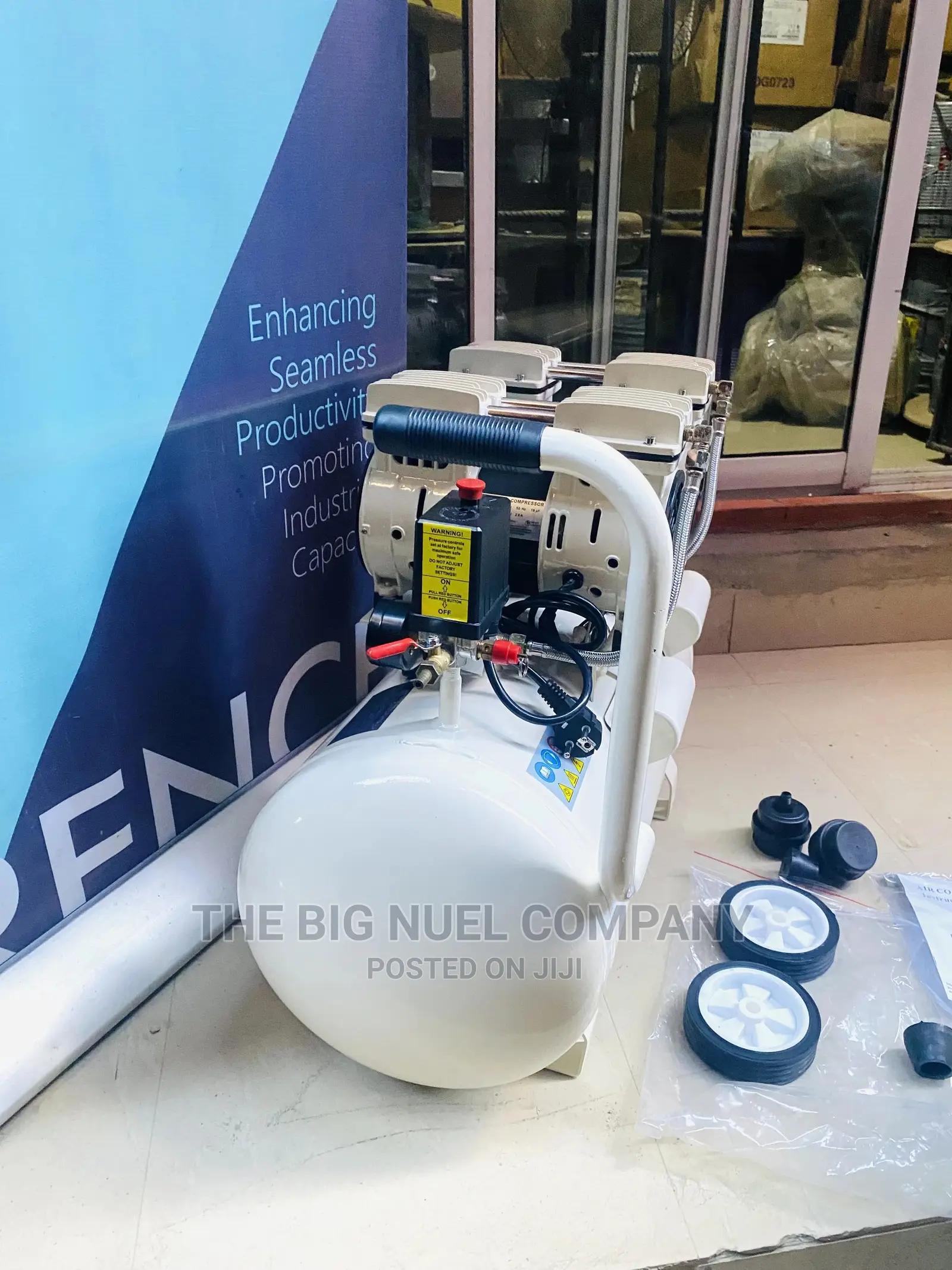 Oil Less Air Compressor Machine Maxmech 50l