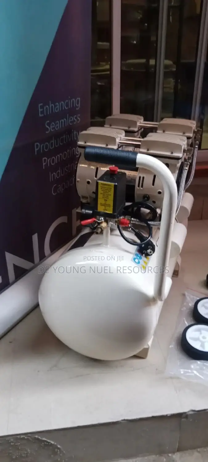 Oilless Air Compressor Maxmech 50l