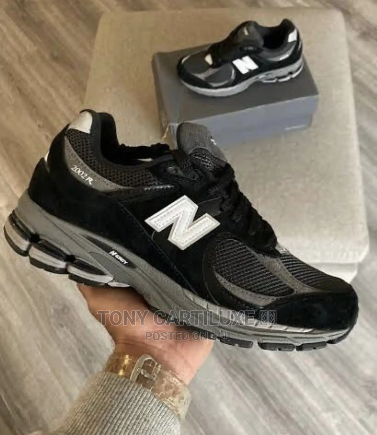 New Balance 2002R * *“Black/Dark Grey/White”*